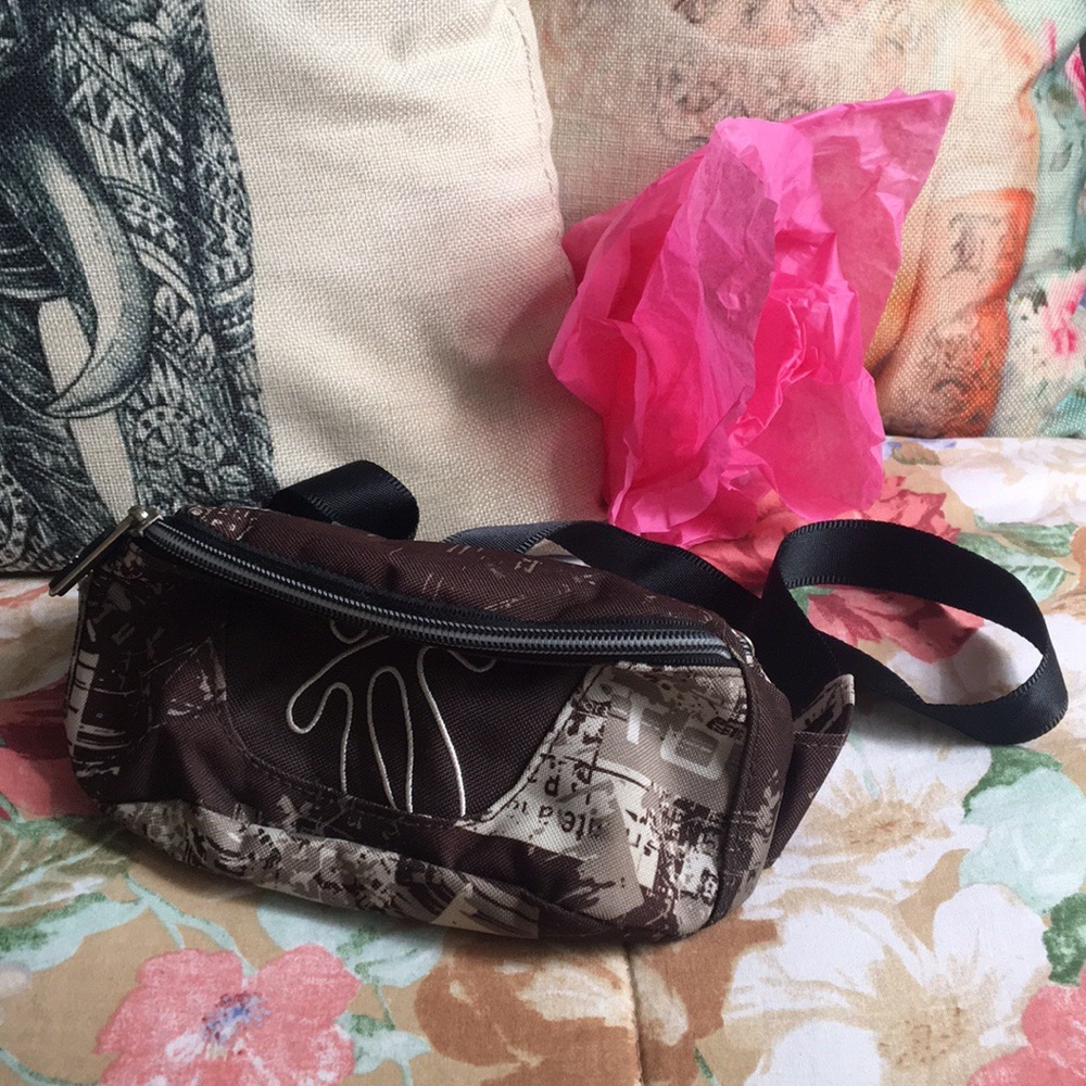 Totto man purse
